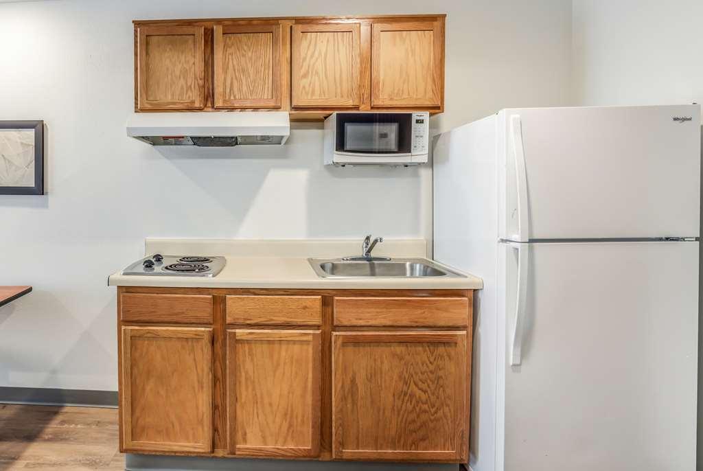 Extended Stay America Select Suites - Tallahassee - East Ruang foto